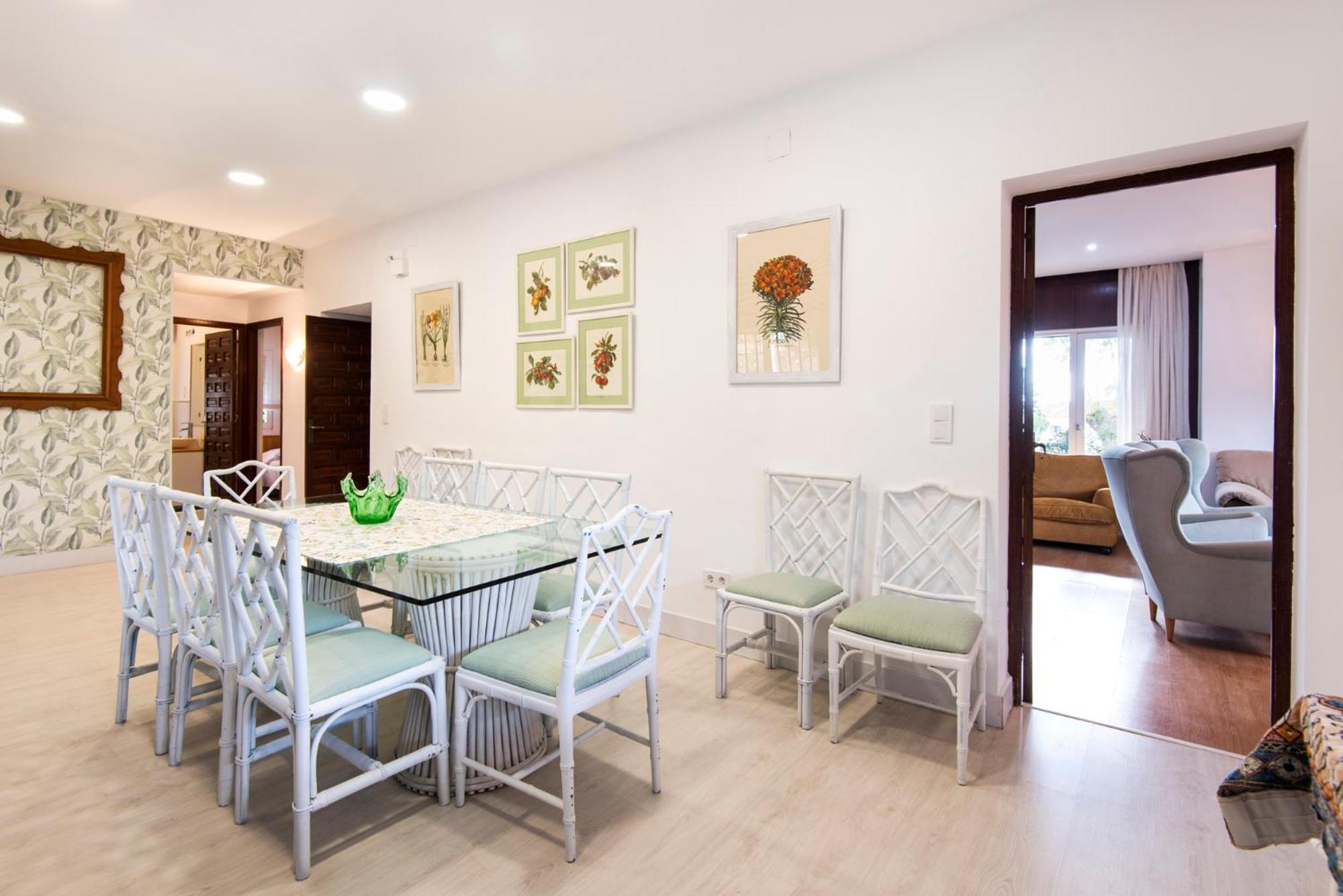 מאלגה Queen Of The Ocean Villa: Stately Style House With Pool מראה חיצוני תמונה