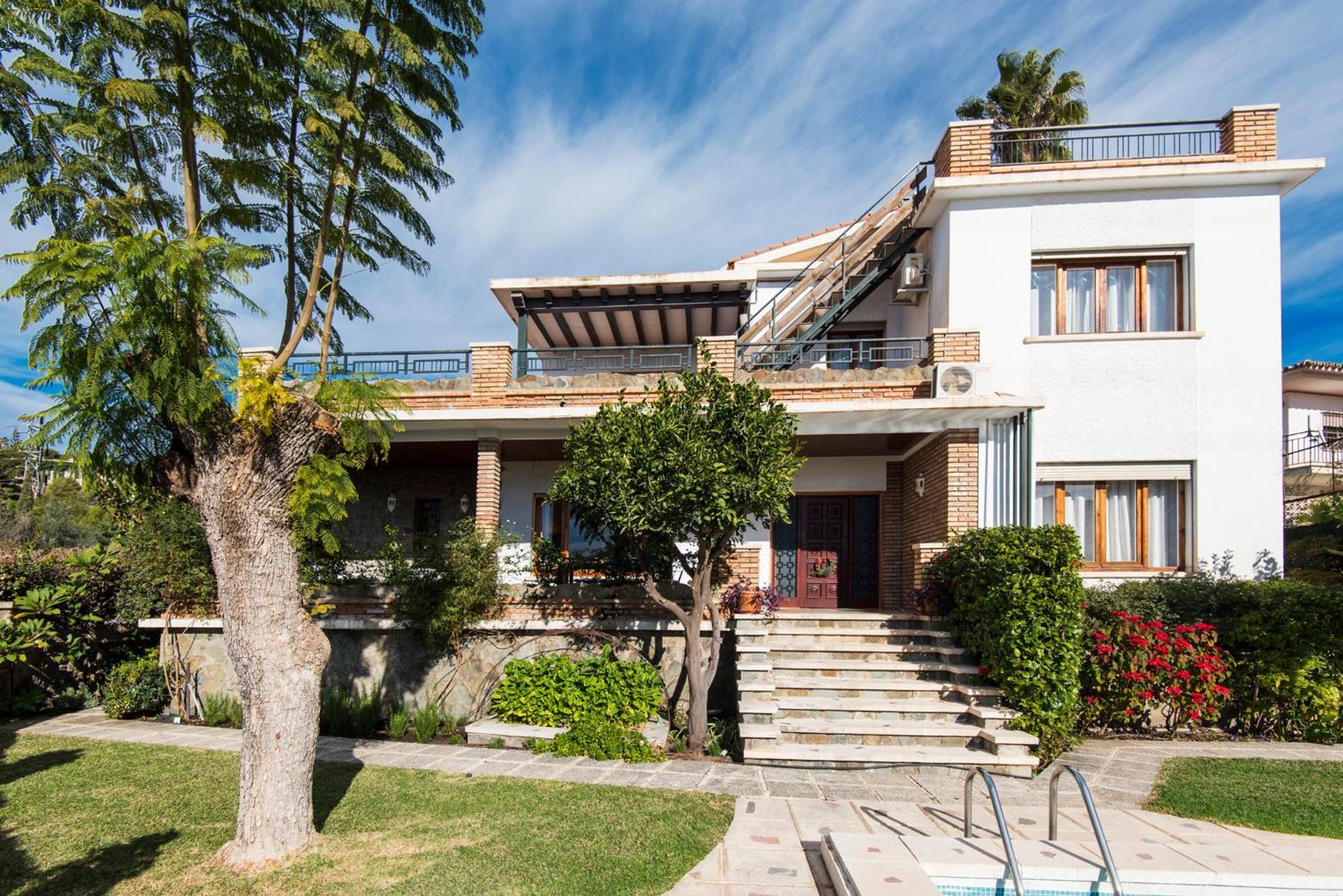 מאלגה Queen Of The Ocean Villa: Stately Style House With Pool מראה חיצוני תמונה