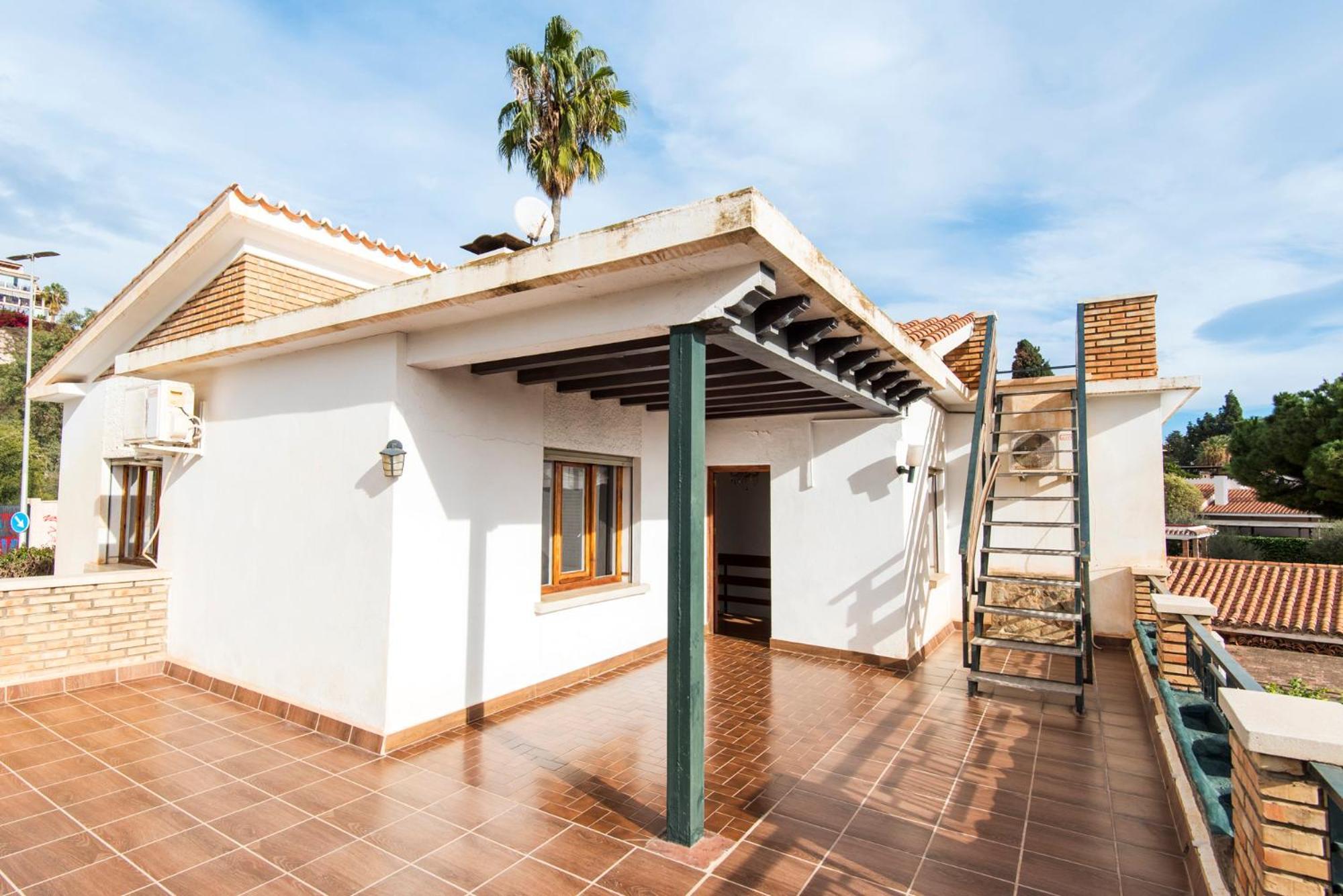 מאלגה Queen Of The Ocean Villa: Stately Style House With Pool מראה חיצוני תמונה