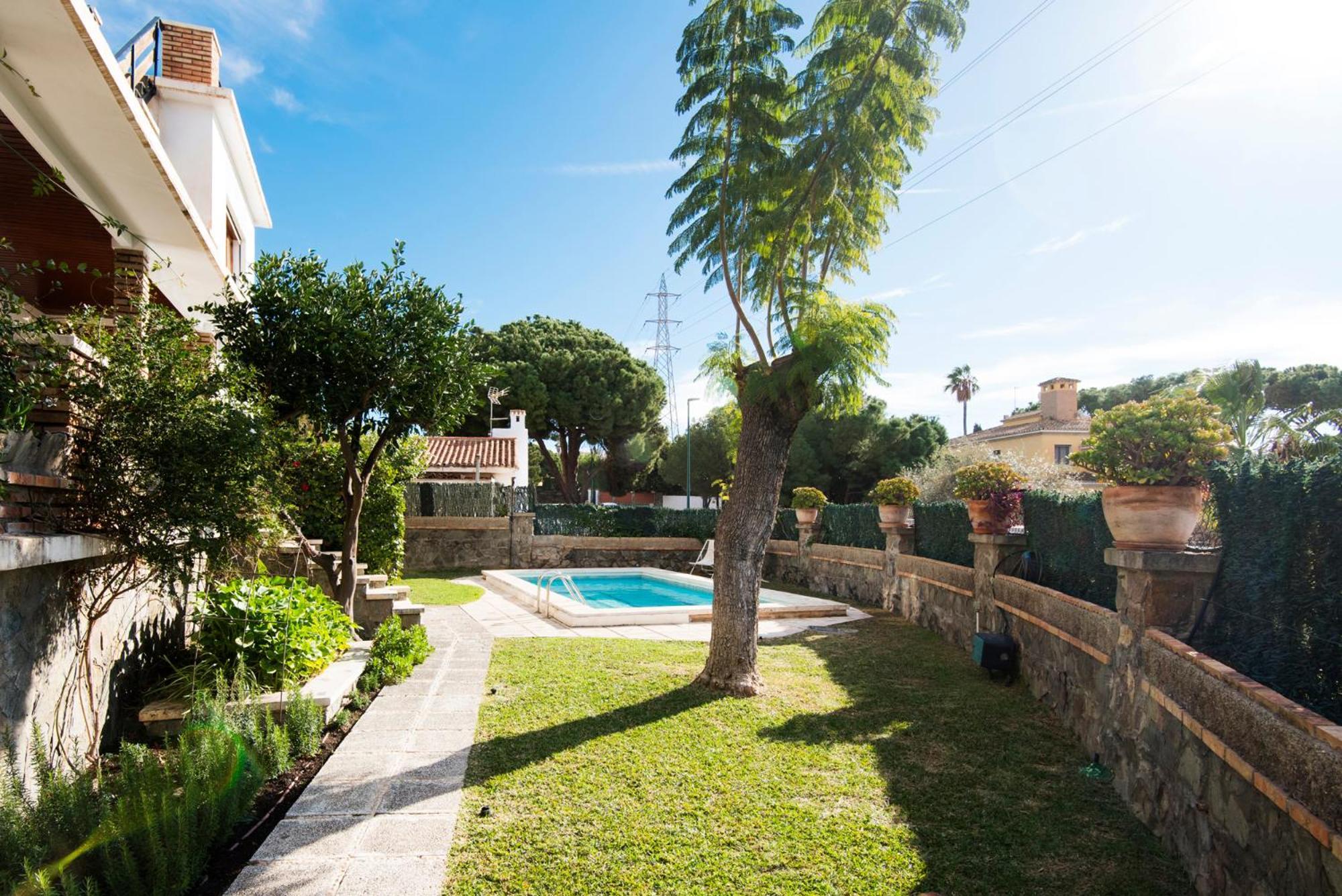 מאלגה Queen Of The Ocean Villa: Stately Style House With Pool מראה חיצוני תמונה